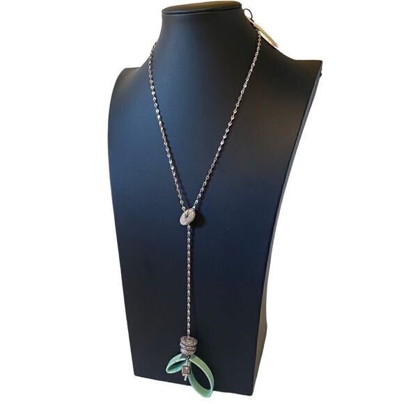 Silver & Light Green Water Element Lariat Necklace. - Picture 3 of 5